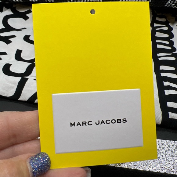 Marc Jacobs Tote Bag With Crossbody Strap and dust bag NEW with dust bag - Picture 8 of 8